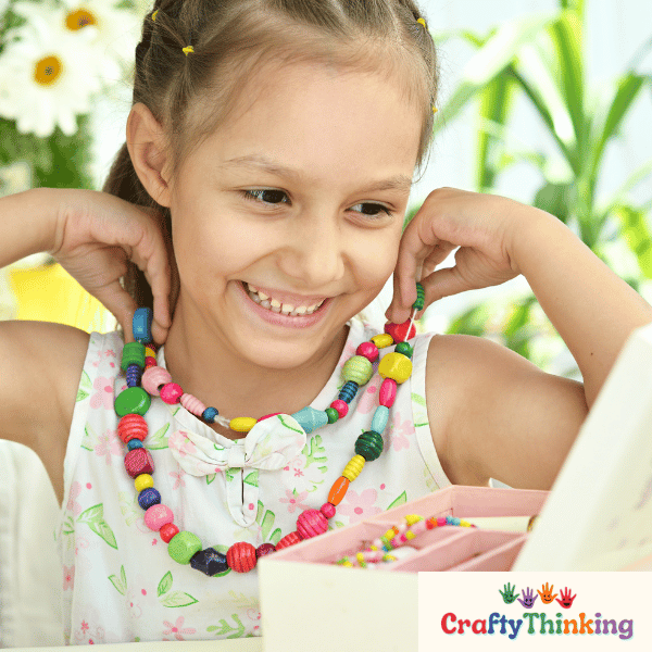  DOODLE HOG Friendship Bracelet Kit with Alphabet Beads, String  & Bracelet Charms for Girls Ages 8-12 - Jewelry Making Kit